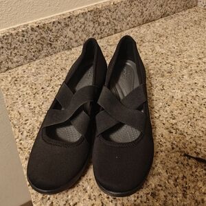 Crocs Black Women's Slip-On Shoes Sz 8